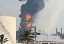 Incendio en refinería Olmeca es sofocado; no hay lesionados