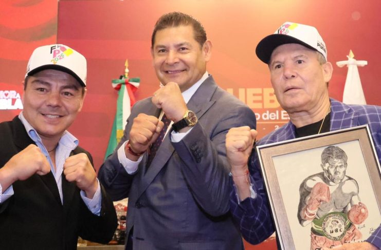 Regresa el “Gran Campeón”! Julio César Chávez volverá al ring ante Jorge “Travieso” Arce en histórica pelea de exhibición en Puebla
