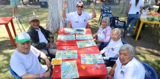 Paola Delgadillo promueve bienestar emocional en adultos mayores con actividades recreativas