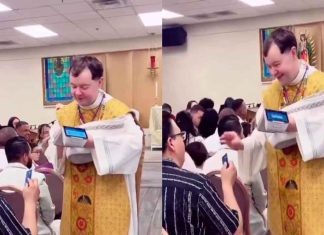 #VIDEO Sacerdote se vuelve viral por cobrar diezmo con terminal bancaria en plena misa