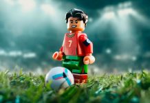 LEGO reúne a estrellas del futbol mundial en campaña publicitaria