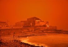 Ola de polvo del Sahara cubre de naranja la isla de Creta en Grecia