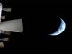 Tripulación de Artemis II capta impresionante imagen nocturna de la Tierra