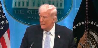 Donald Trump bromea con aprender español y postularse a la presidencia de Venezuela