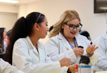 La UNLA fortalece la formación odontológica con la 11ª edición de su Ciclo de Conferencias