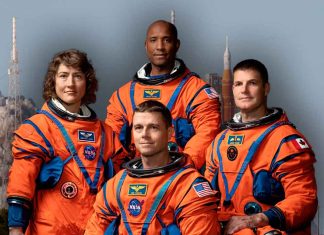 Falla en plena misión: Artemis II enfrenta problema técnico rumbo a la Luna