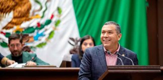 Barragán va contra el engaño digital; propone regular a influencers