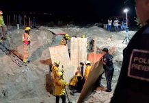 Rescatan a hombre sepultado mientras cavaba una fosa en San José del Cabo