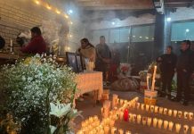 Sepultan a la familia que murió en accidente cuando viajaban de vacaciones