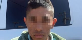 Policía rescata a dos menores que estaban amarrados por su padre