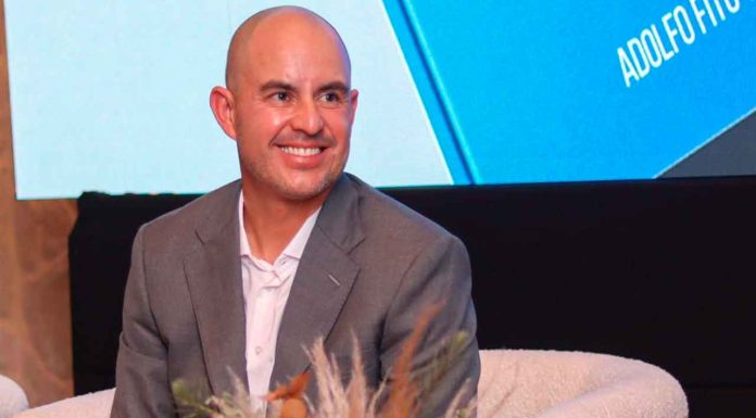 Fito Torres destaca el valor de la lectura, la tecnología y la formación de las juventudes en el Día Mundial del Libro