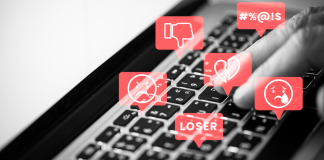 Rusia habría reclutado a más de 1,000 influencers para “desinformar” en Latinoamérica