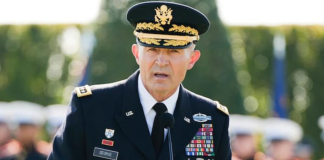 Destituyen al jefe del Estado Mayor del Ejército de E.U.A. en plena guerra contra Irán