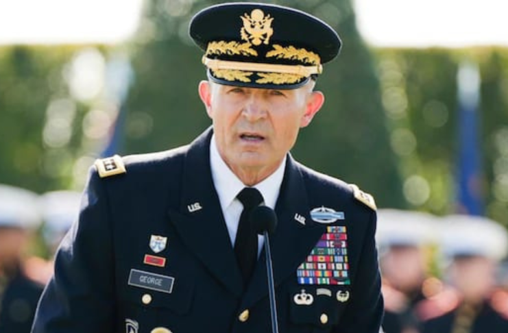 Destituyen al jefe del Estado Mayor del Ejército de E.U.A. en plena guerra contra Irán