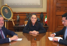 Canciller anuncia su salida de SRE y presentan a su remplazó: Roberto Velasco