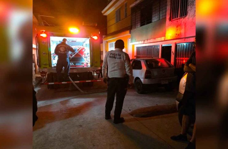 Incendio de domicilio en la Margarita Maza de Juárez moviliza a la Policía Morelia y bomberos