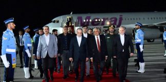 Irán niega reunión con EE.UU. en Islamabad y enfría negociaciones