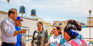 Gerardo Olloqui supervisa modernización del alumbrado en Colinas del Paraíso