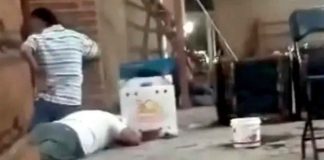 Sicarios irrumpen en pelea de gallos clandestina; hay cinco muertos