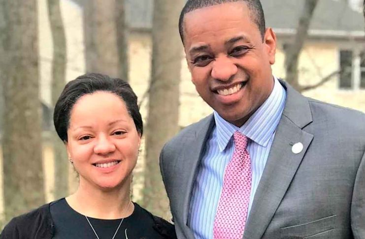 Ex vicegobernador de Virginia asesina a su esposa y se quita la vida tras pedirle el divorcio