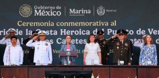#VIDEO // Sheinbaum encabeza ceremonia naval en aniversario de la Defensa de Veracruz