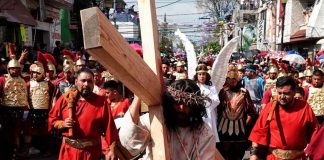 Comenzó el Viacrucis de Iztapalapa ¡y aquí lo puedes ver!