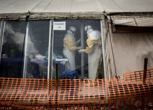 OMS declara emergencia sanitaria internacional por brote de ébola en África