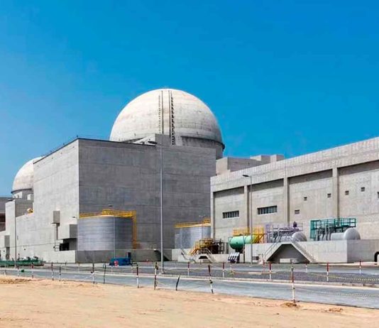 Ataque con dron en Emiratos Árabes Unidos, cerca de una central nuclear provoca incendio eléctrico