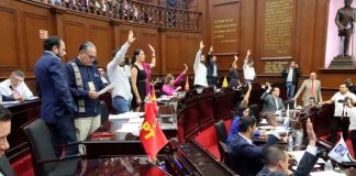 Ningún funcionario podrá cobrar más que titular del Ejecutivo Federal: 76 Legislatura