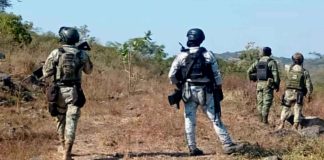 Explosión de artefacto de fabricación casera deja militares heridos en zona serrana de Cotija