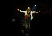 CRONICA “Eres grande, Marco…”: la noche en que El Buki convirtió Morelia en un coro de nostalgia