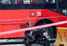 Joven mecánico muere aplastado por un Metrobús mientras le daba mantenimiento
