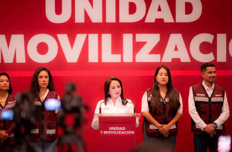 Gladyz Butanda en su presentación oficial como aspirante a candidata de Morena a la gubernatura