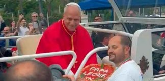 #VIDEO Papa León XIV recibe pizza napolitana creada en su honor en Italia