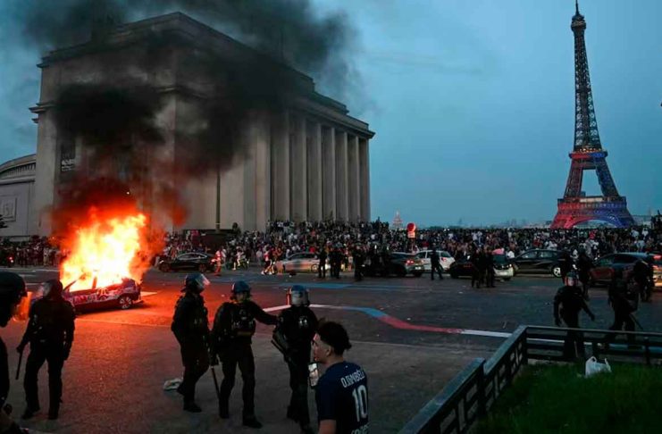 #VIDEO París sufre disturbios tras el triunfo del PSG en la Champions League