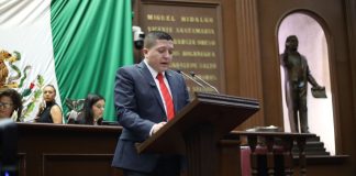 Presenta Vicente Gómez inciativa para fortalecer la educación digital en Michoacán
