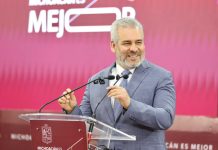 Morena cerrará la puerta a corruptos: advierten que no habrá candidaturas “ni aunque ganen encuestas”