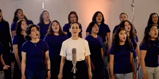 #VIDEO // Julieta Venegas interpreta versión especial de “La Niña Futbolista” rumbo al Mundial 2026