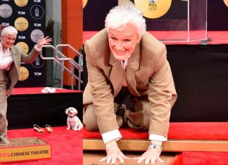 #VIDEO Glenn Close deja huella en Hollywood junto a su inseparable perrito