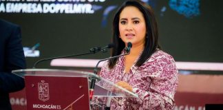 Gladyz Butanda Macías la primer aspirante a la gubertura en renunciar al cargo