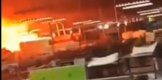 #VIDEO // Pánico en Ciudad Juárez: Feroz incendio consume maquiladora