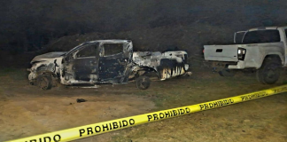 Hallan 5 cuerpos y vehículos calcinados tras agresión a policías