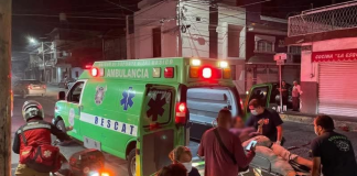 Mujer resulta con quemaduras al incendiarse su vivienda, en Uruapan