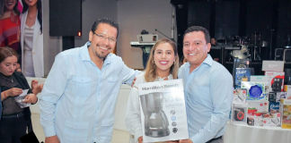 Dayana Pérez reconoce la vocación y entrega de maestras y maestros de Salvador Escalante