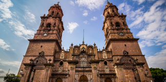 Morelia en su 485° aniversario: la ciudad de cantera rosa celebra hoy su fundación