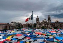 Muere maestro de la CNTE durante plantón en el centro histórico de la CDMX