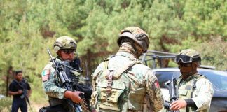 DEFENSA captura a 5 presuntos integrantes del CJNG en Zitácuaro; desatan bloqueos y narcoviolencia