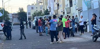 VIDEO // Vecinos de Villas del Pedregal rociaron gasolina a un depravado sexual