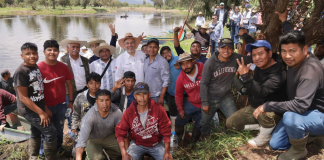 Siembra de 40 mil peces en el lago de Pátzcuaro, prioridad para su rescate: Bedolla