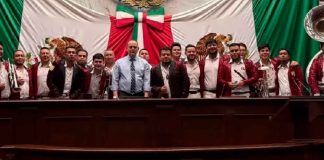 Baltazar Gaona pagará sanción por corrido en el Congreso, pero niega que sea apología al delito